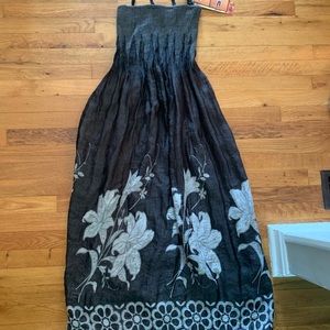 NWT ONE SIZE maxi dress